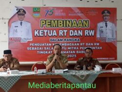 Kecamatan Babelan Gelar Pembinaan RT/RW di Kelurahan Kebalen, Fokus Antisipasi Dinamika Sosial Generasi Milenial dan Gen Z