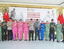 Satbrimob Polda Kalbar Berpartisipasi Donor Darah Dalam Rangka HUT Alumni Akabri 1994