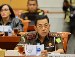 Rapat Kerja dengan Komisi III DPR RI, Wakil Jaksa Agung Sampaikan Visi Kejaksaan Yakni “Menjadi Pelopor Penegakan Hukum yang Berkeadilan, Humanis, Akuntabel, Transparan, dan Modern”