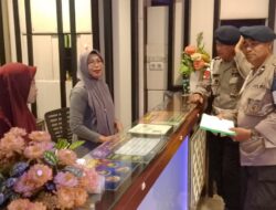 Patroli Diberbagai Tempat Hiburan Malam Upaya Satbrimob Polda Kalbar Mencegah Terjadinya Pelanggaran Diinstitusi Polri