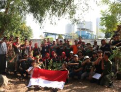 Sambut HUT ke-17, Alfamidi Sinergi Dengan DLH Kab. Bekasi Lakukan Penanaman Pohon