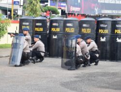Hindari Pelanggaran HAM Personel Satbrimob Polda Kalbar Laksanakan Latihan PHH