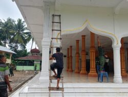 Satgas TMMD Ke 122 Kodim 0103/Acut Bersama Warga Cat Masjid An Nakhdhoh