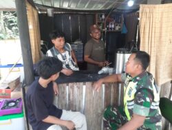 Jaga Kondusifitas Wilayah Jelang Pilkada Serentak, Babinsa Lakukan Himbauan Kamtibmas