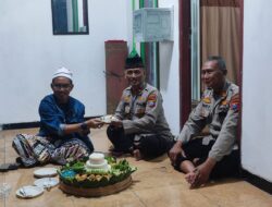 Kapolsek Pesantren Kompol Siswandi Terima  kunjungan KOMUNITAS KALI BRANTAS
