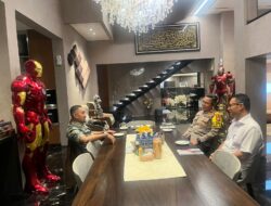 Silaturahmi Kapolres Metro Jakarta Utara dengan Wakil Ketua Komisi 3 DPR RI, H. Ahmad Syahroni, SE