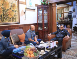 LANTAMAL III JAKARTA LAKSANAKAN ANJANGSANA KEPADA PANGKOARMADA I DARI MASA KE MASA DALAM RANGKA HARI ARMADA RI TAHUN 2024