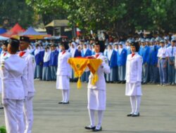 Peringati HUT RI Ke-79, Pemerintah Kecamatan Tambun Selatan Gelar’ Upacara Kenaikan Bendera