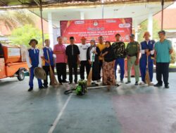 Melalui Jumat Bersih, Ketua PPS Kelurahan Bahagia Lakukan Sosialisasi Gerakan Sadar Memilih Pada Pilkada Serentak 2024