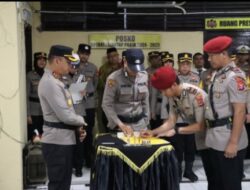 Kapolres Pelabuhan Makassar, AKBP Restu Wijayanto, memimpin langsung prosesi serah terima jabatan