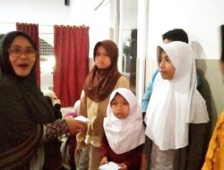 Evi Shinta Berbagi Kebahagiaan Bersama Anak Yatim di Awal Tahun 2025