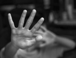 Seorang Ayah di Ciduk Polisi Akibat Cabuli Anak Kandungnya