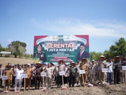 Laksanakan Perintah Presiden, Kapolres Pidie Pimpin Penanaman Jagung di Gampong Cot Muara Tiga