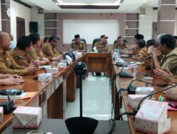 Rapat Perdana, Bupati Aceh Utara Paparkan Program 100 Hari Kerja