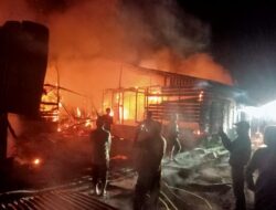Kebakaran Hebat Hanguskan Enam Rumah Di Bener Meriah, Kerugian Capai Rp 700 Juta.