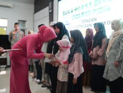 Kapolres Pidie Berbagi Kebahagiaan Ramadhan Bersama Anak Yatim Piatu