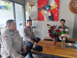Anggota Polsek Rangkasbitung Polres Lebak Sambangi Resepsionis Hotel Maris