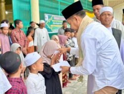 Wakil Bupati Aceh Timur Hadiri Buka Puasa Bersama dan Santunan Anak Yatim IPHI di Masjid Raya Simpang Ulim