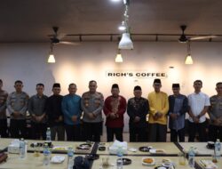 Kapolres Melawi Lakukan Silaturahmi dengan Para Tokoh Agama dan Tokoh Adat Perkuat Sinergitas