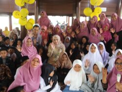 Momen Haru di The Yatim Batch-13, Ketua TP PKK Lhokseumawe Tak Kuasa Menahan Tangis
