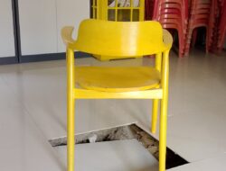 Konstruksi Kantor Kelurahan Kebalen Dipertanyakan , Ubin Keramik Amblas