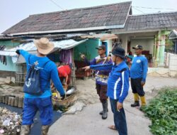 Lakukan Gerakan Preventif DBD, Kades Nasaruddin Ajak Warganya Kerja Bakti