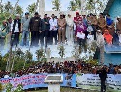 Warga, Akademisi, Nelayan, dan LSM Gelar Deklarasi 4 Pulau Singkil Milik Aceh, Haji Uma Wakili Forbes DPR/DPD RI Sampaikan Pidato Perjuangan