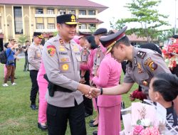 923 Personel Polda Kalbar Naik Pangkat, Kapolda: Ini Momentum Kebanggaan Keluarga