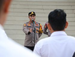 Pimpin Apel Pagi Kapolresta Pontianak, Tekankan Profesionalisme dan Kekompakan Personel dalam Bertugas