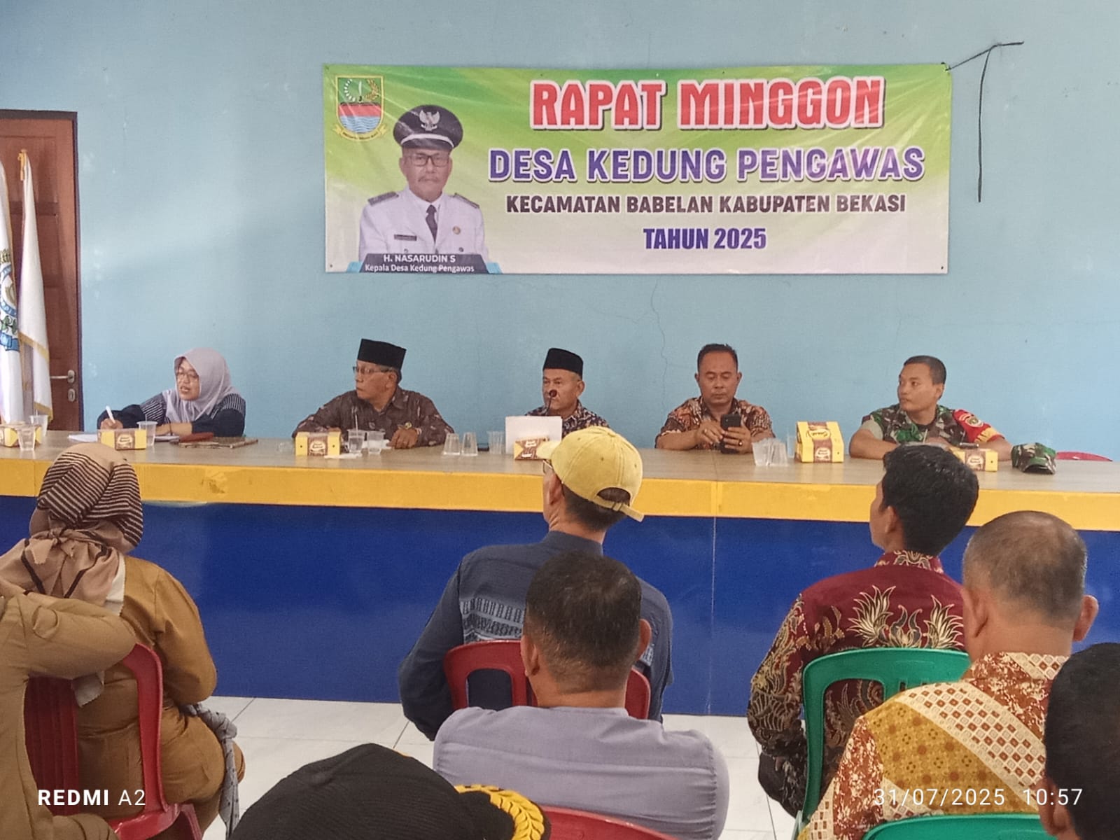 Desa Kedung Pengawas Gelar Rapat Minggon, Bahas Persiapan HUT RI ke-80 dan Hari Jadi Bekasi ke-75