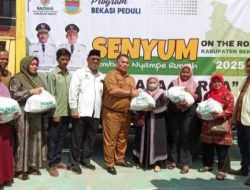 Baznas Kabupaten Bekasi Salurkan 450 Bingkisan Sembako Lewat Program “Senyum” di Kecamatan Babelan