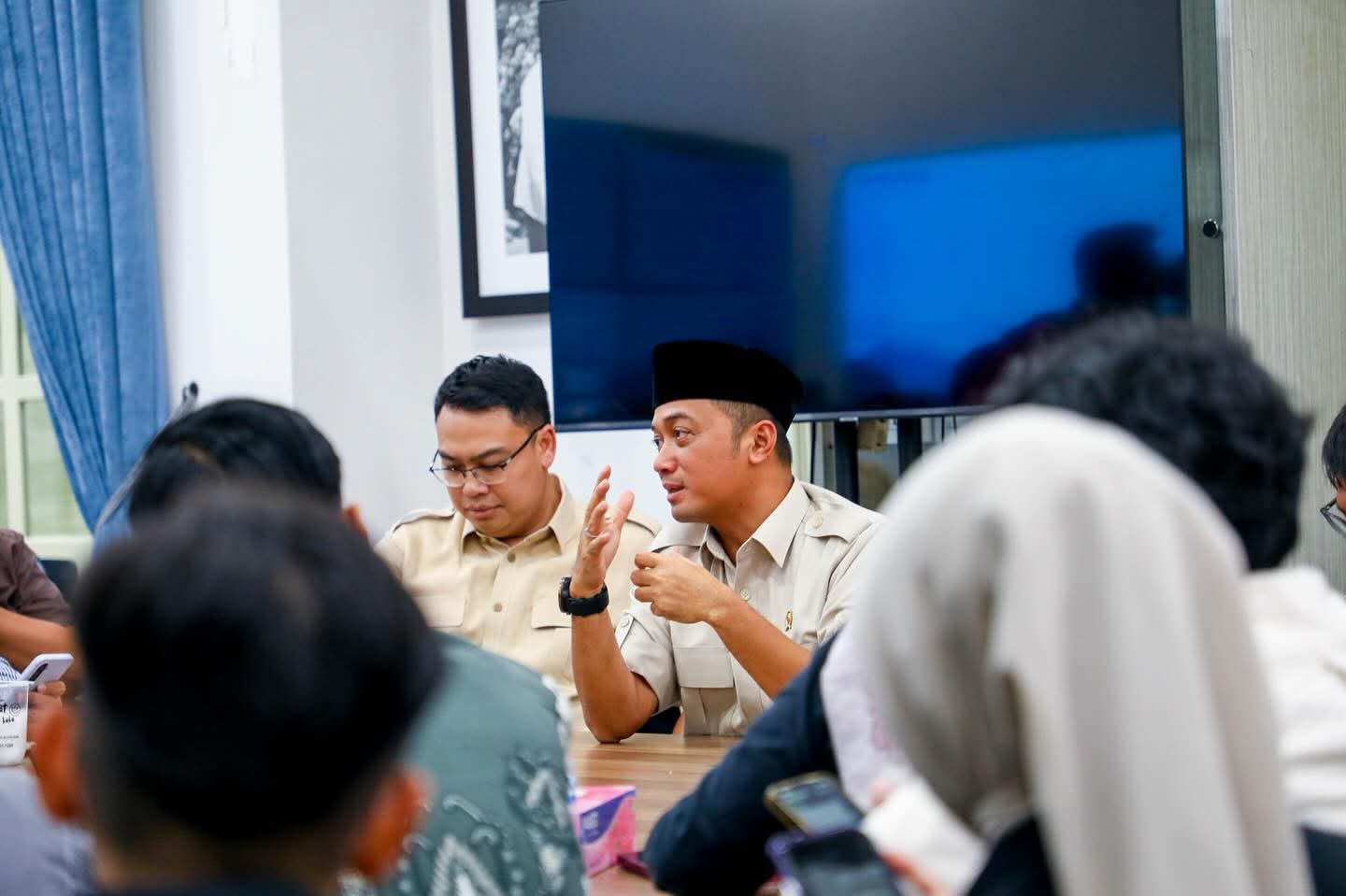 Komitmen Transparansi: Pemerintah Jaring Aspirasi Media dalam Dialog Terkait Evaluasi Kinerja ESDM