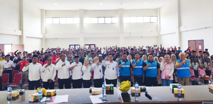 Kecamatan Tambun Utara dan PLN Babelan Kolaborasi Sosialisasikan Bahaya Listrik Ilegal dalam Pembinaan RT RW