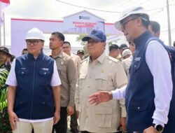 Presiden Prabowo Tinjau Pembangunan Rumah Hunian Danantara di Aceh Tamiang