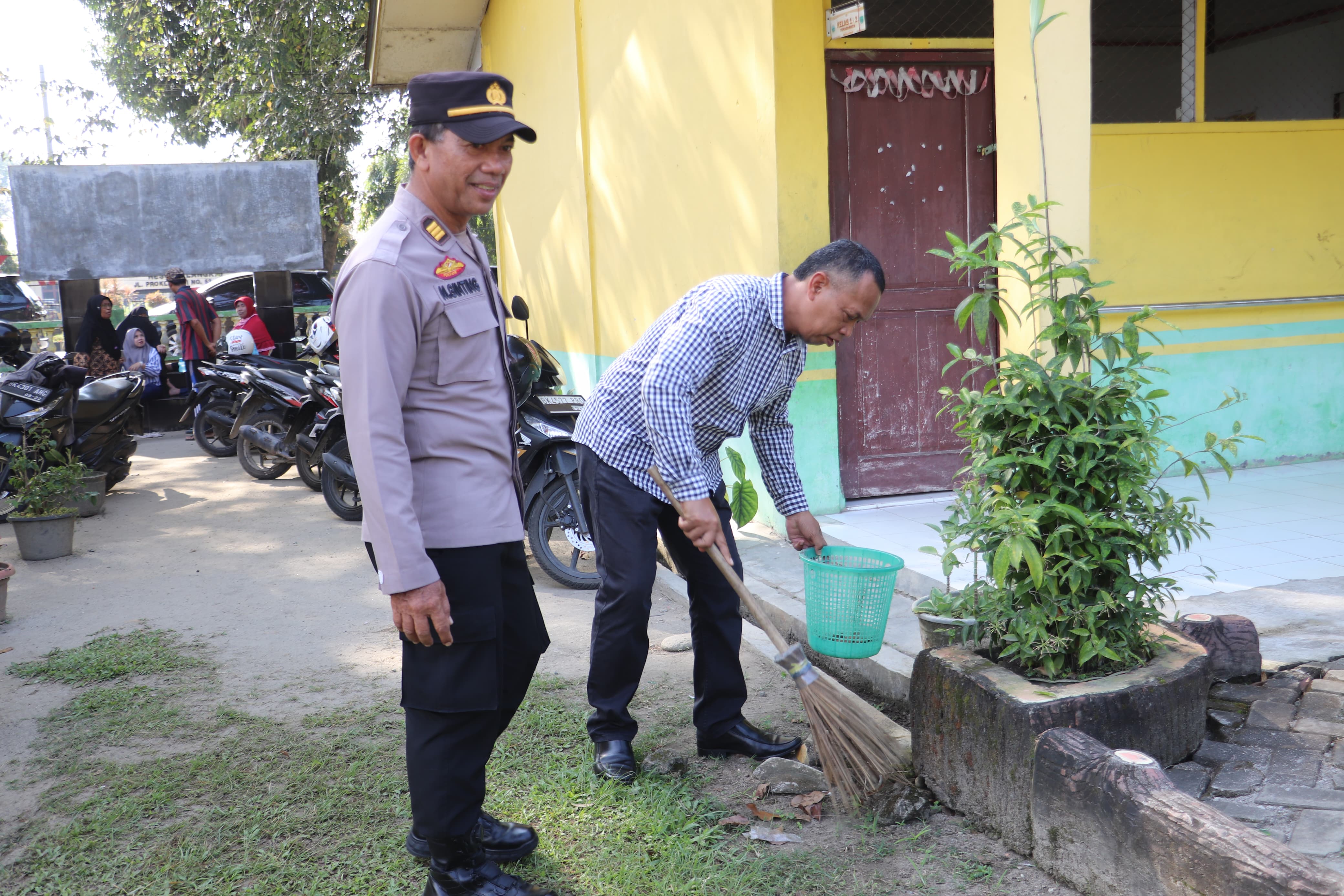 Sesuai Arahan Presiden RI, Polres Langkat Laksanakan Kurve di Sekolah SLB Stabat