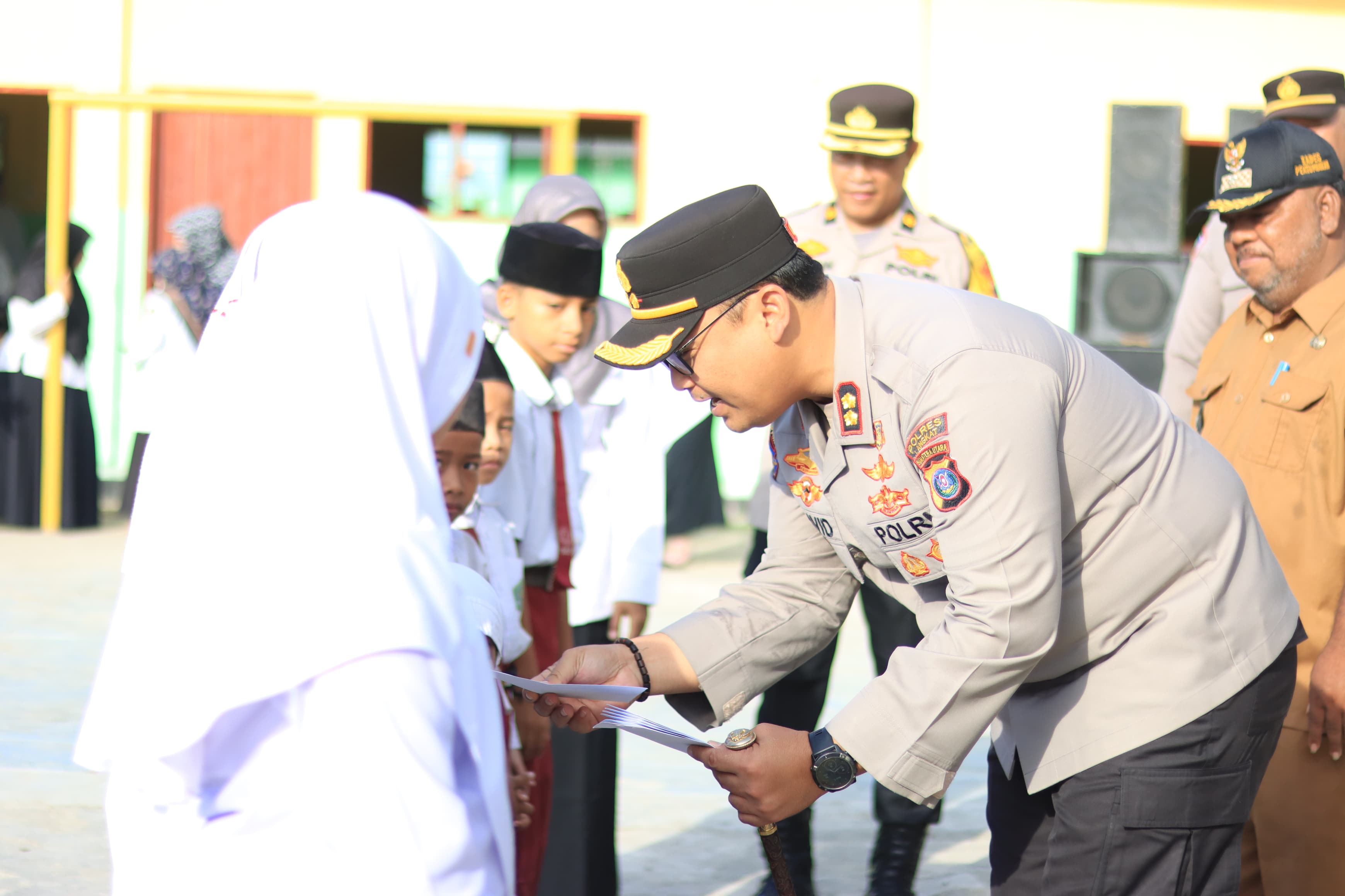 Kapolres Langkat Pimpin Upacara di Yayasan Al-Ihsan, Tekankan Disiplin, Anti Bullying dan Kepedulian Sosial