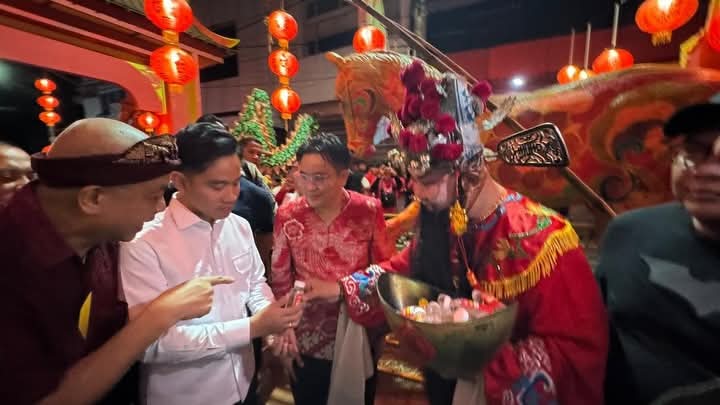 Meriahkan Pasar Imlek Semawis, Wapres Ajak Rawat Tradisi dan Keberagaman