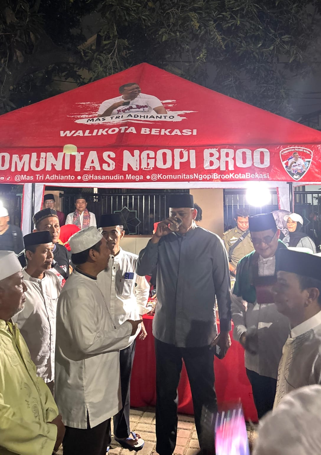 Komunitas Ngopi Broo Tebar Berkah Ramadhan, Bagikan Kopi dan Teh Gratis di Tarling Pemkot Bekasi Hingga Laga Bekasi City FC