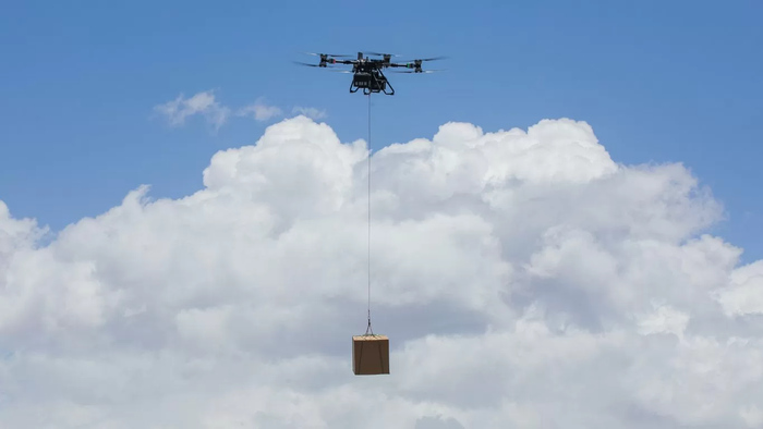 Distribusi Material Konstruksi ke Area Terpencil dengan DJI FlyCart 100