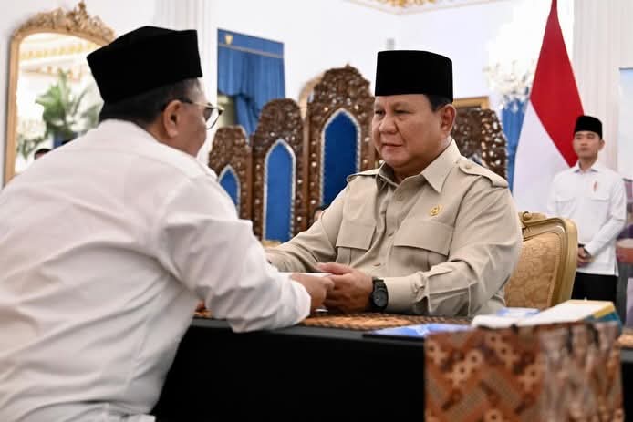 Presiden Prabowo dan Kabinet Merah Putih Serahkan Zakat di Istana Negara