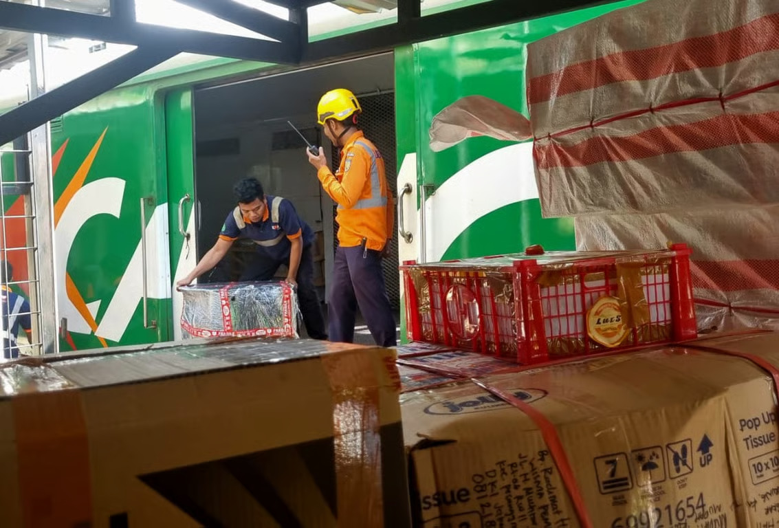 Jelang Puncak Lebaran, KAI Logistik Perkuat Kesiapan Operasional Layanan Pengiriman