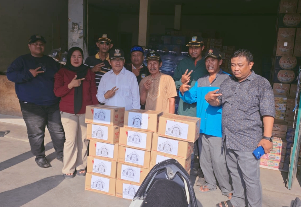 Jalankan Tanggung Jawab Sosial dan Wujud Kepedulian, Kades Kedung Pengawas H. Nasarudin Takziah Sekaligus Salurkan Bantuan ke Warganya